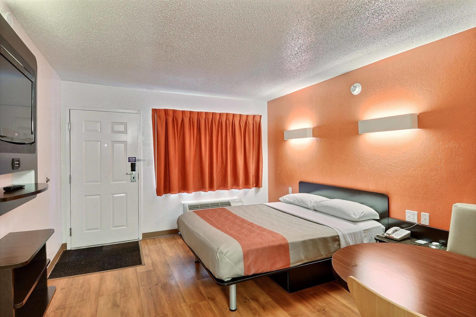 Motel 6-Tewksbury, Ma - Boston Εξωτερικό φωτογραφία