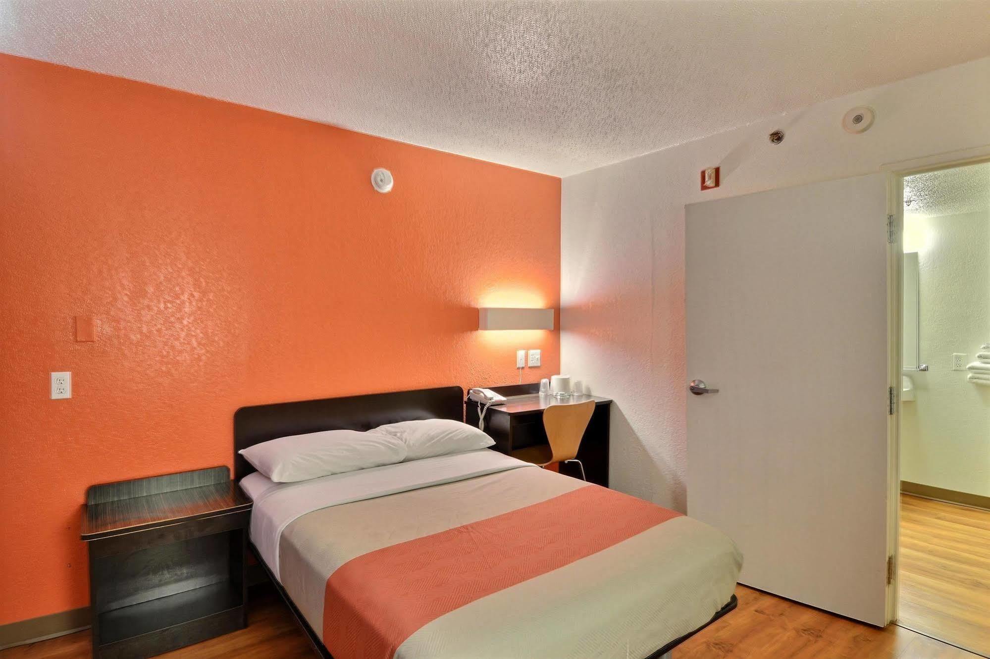 Motel 6-Tewksbury, Ma - Boston Εξωτερικό φωτογραφία